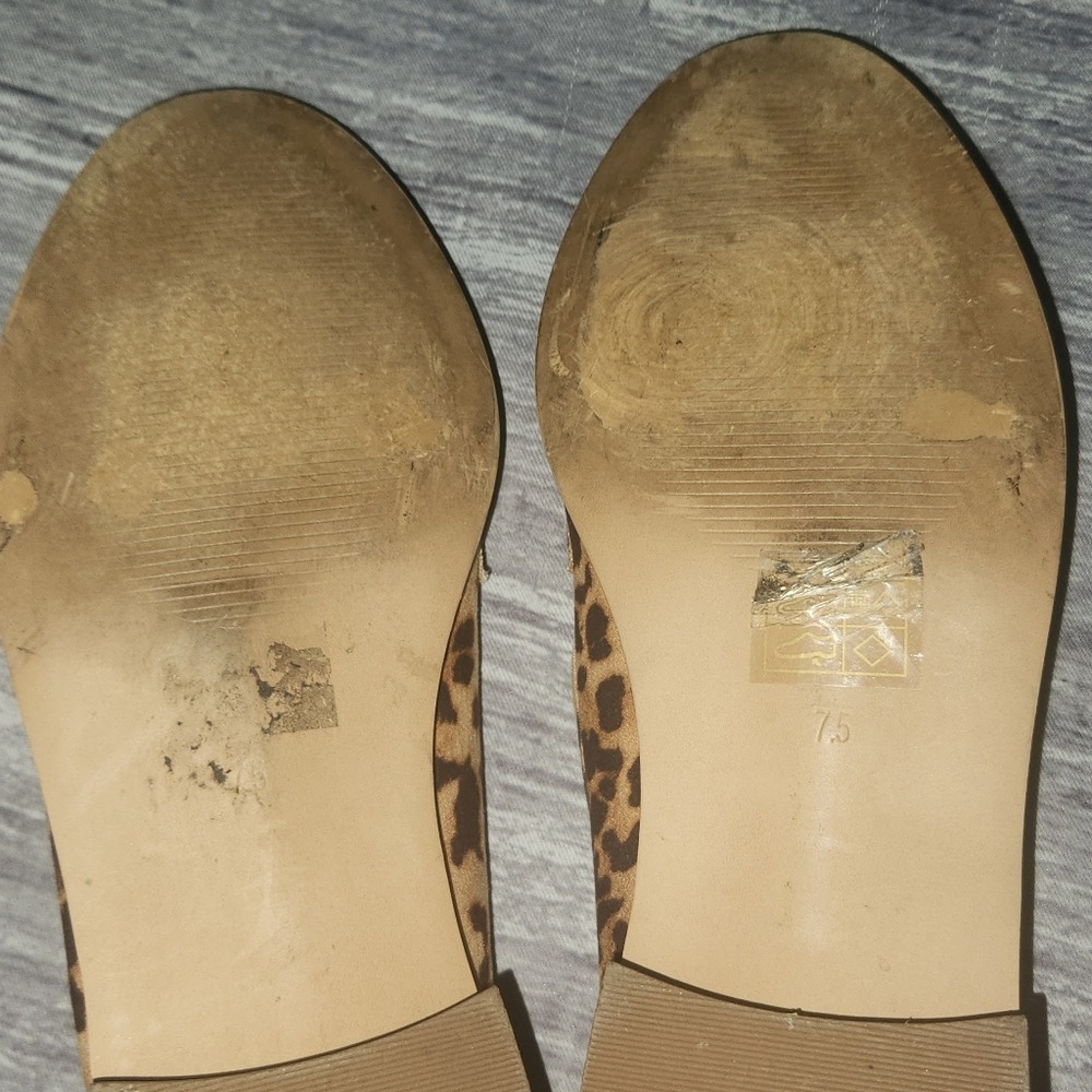 ASOS Leopard Print Flats - Picture 16 of 16